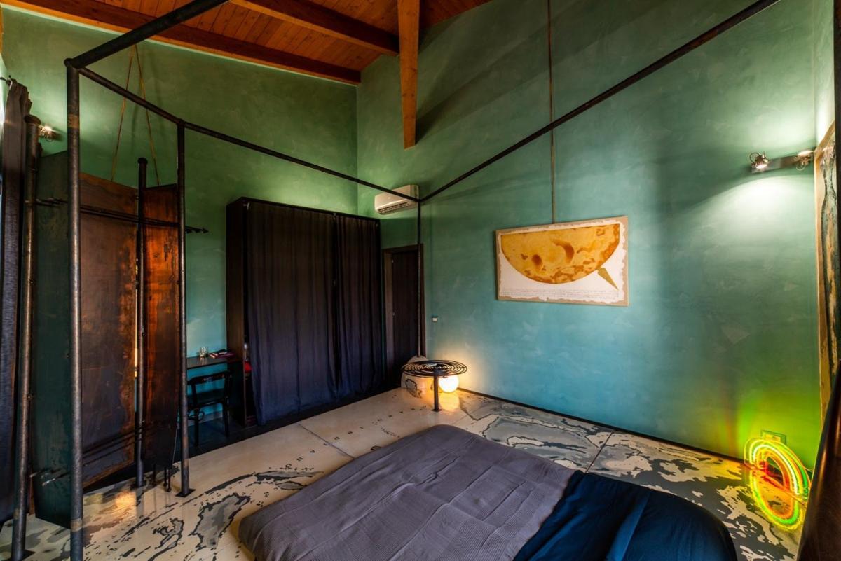 Speciale Tarshito's - Atrium And Terrace Apartment *
